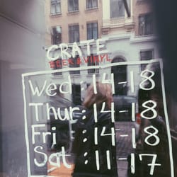 Crate - Beer and vinyl