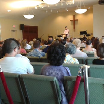 Hawaii Kai Church - Pastor Dan preaching. - Churches Near Me - Honolulu, Hawaii
