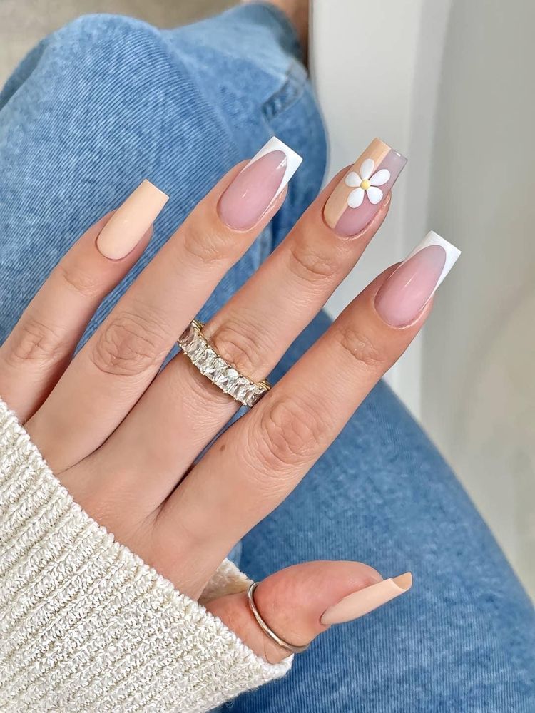 Polished Nail Lounge