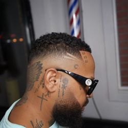 Dominican Barber Shop El Gordo
