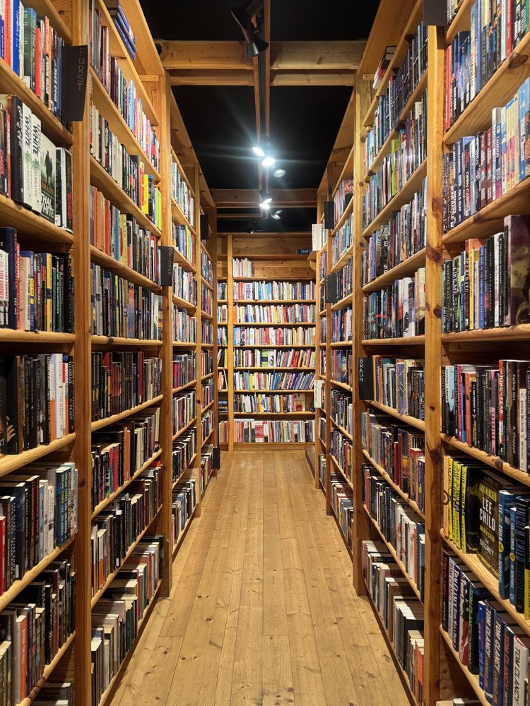 Pelican Bay Books & Coffeehouse Image