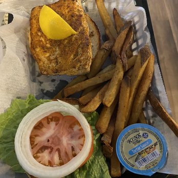 Tayton O'Brians - Mahi Sandwich - New American Near Me - New Smyrna Beach, Florida Tayton O'Brians - Mahi Sandwich - New American Near Me - New Smyrna Beach, Florida