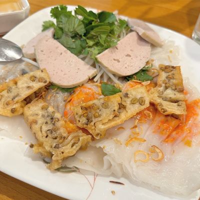 Banh Cuon Thang Long by null