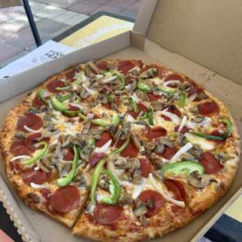 Samys Pizza - Delux Pizza - Pizza Near Me - Cypress, Texas Samys Pizza - Delux Pizza - Pizza Near Me - Cypress, Texas