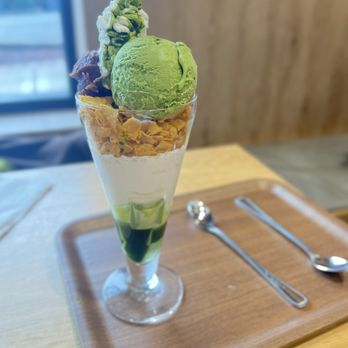 Nana's Green Tea - Desserts Near Me - Bellevue, Washington