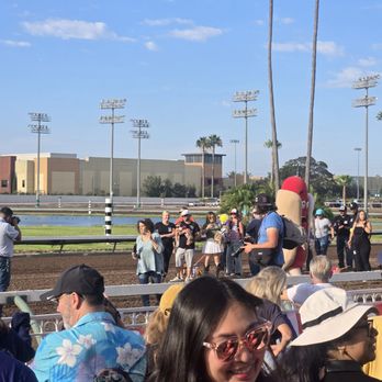 Los Alamitos Race Course - Horse Racing Near Me - Los Alamitos, California Los Alamitos Race Course - Horse Racing Near Me - Los Alamitos, California
