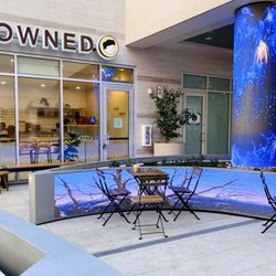 Browned - Outside Front Patio - "It's very pretty!!"