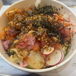 Pokébowl Station - Just a poke bowl filled with whatever I wanted yum yum