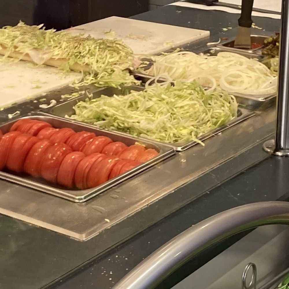 Fresh toppings, stack 'em up Fresh toppings, stack 'em up