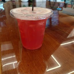 Berry tea lemonade Berry tea lemonade