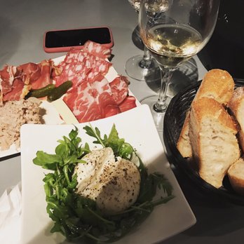 La Parcelle - Wine Bars Near Me - Talence, 33