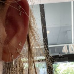 This was my helix piercing an earring choice. This was my helix piercing an earring choice.