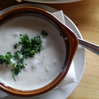 The Tipsy Toboggan - Clam chowder - American Near Me - Fall River, Massachusetts