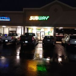 Subway - Subway outside after incident