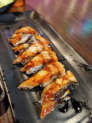 Yama Sushi by null