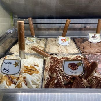 Dolcenero Gelato - A great selection...something for everyone - Gelato Near Me - Santa Monica, California Dolcenero Gelato - A great selection...something for everyone - Gelato Near Me - Santa Monica, California