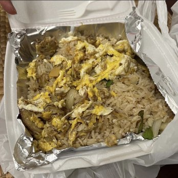 Red Curry Thai Cuisine - Crabmeat Fried Rice - Thai Near Me - Dallas, Texas Red Curry Thai Cuisine - Crabmeat Fried Rice - Thai Near Me - Dallas, Texas