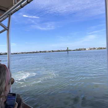 Fun Boat Tours - Dolphin - Boat Charters Near Me - Sarasota, Florida Fun Boat Tours - Dolphin - Boat Charters Near Me - Sarasota, Florida