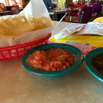 Chuy's - Chips and salsa - Tex-Mex Near Me - San Antonio, Texas