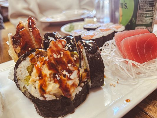 Momo Sushi Japanese Restaurant by null
