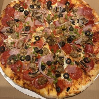 Squeezy's Pizza - The Big Squeeze - Pizza Near Me - Downey, California Squeezy's Pizza - The Big Squeeze - Pizza Near Me - Downey, California