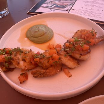Mai Tai Bar - Shrimp app - Cocktail Bars Near Me - Honolulu, Hawaii