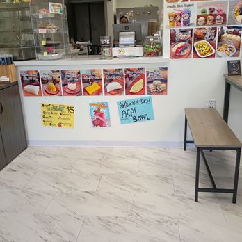 Honolulu Kitchen Little Corner Cafe - Front - Juice Bars & Smoothies Near Me - Honolulu, Hawaii Honolulu Kitchen Little Corner Cafe - Front - Juice Bars & Smoothies Near Me - Honolulu, Hawaii
