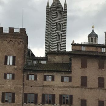 Piazza del Campo - Local Flavor Near Me - Siena, SI