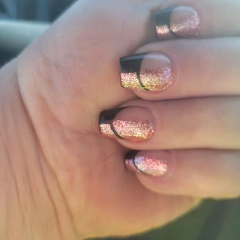 Lux Nails - Copper nails - Nail Salons Near Me - Dubuque, Iowa