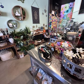 Pressed + Flower - Coffee & Tea Near Me - Azusa, California