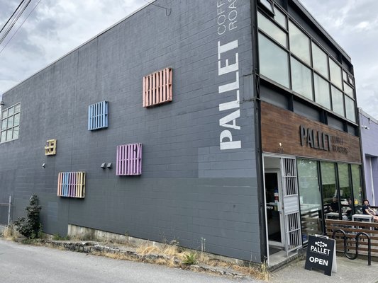 Pallet Coffee Roasters - Semlin Drive by null