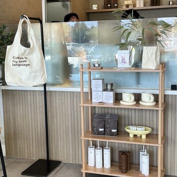Da Vien Coffee - Merch stand - Coffee & Tea Near Me - Milpitas, California