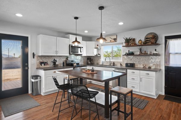 HOME BUZZ STAGING & REDESIGN - Updated November 2024 - 84 Photos - Palm ...