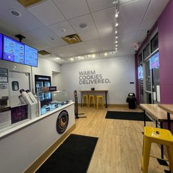 Insomnia Cookies