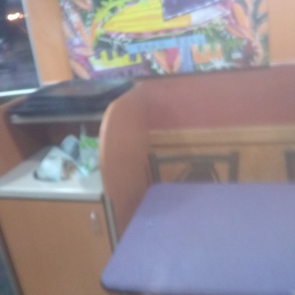 Taco Bell - Trash was over flowing - Fast Food Near Me - Lansing, Michigan Taco Bell - Trash was over flowing - Fast Food Near Me - Lansing, Michigan