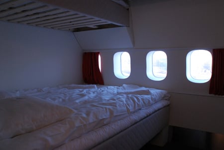Jumbo Stay by null