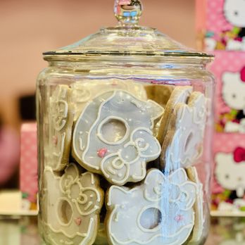 Hello Kitty Cafe - Cafes Near Me - Irvine, California