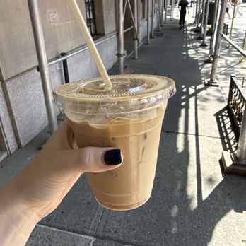 Radiant Cafe - Iced vanilla latte - Coffee & Tea Near Me - New York, New York Radiant Cafe - Iced vanilla latte - Coffee & Tea Near Me - New York, New York