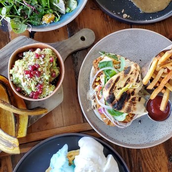 The Hutton - Brunch - New American Near Me - Jersey City, New Jersey