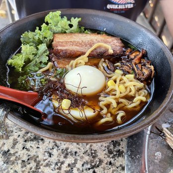 Three's Bar & Grill - Asian Fusion Near Me - Kihei, Hawaii