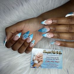 Bloomfield Nails and Spa
