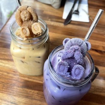 Lapisara Eatery - Ice Latte, Iced UBE Latte - Breakfast & Brunch Near Me - San Francisco, California Lapisara Eatery - Ice Latte, Iced UBE Latte - Breakfast & Brunch Near Me - San Francisco, California