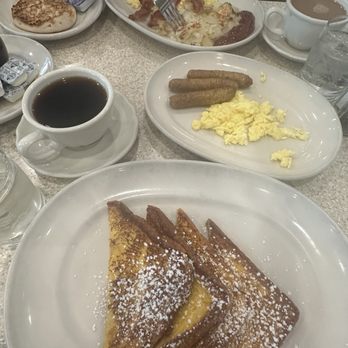 The Red Flame - Breakfast at red flame diner, New York City. - American Near Me - New York, New York