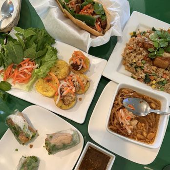 Thanh Tinh Chay - Classic Banh Mi ($24.65), Helen Special Fried Rice ($33.40), Helen Pancakes ($23.75), and Peking Duck Roll ($25.55) - Vietnamese Near Me - San Diego, California Thanh Tinh Chay - Classic Banh Mi ($24.65), Helen Special Fried Rice ($33.40), Helen Pancakes ($23.75), and Peking Duck Roll ($25.55) - Vietnamese Near Me - San Diego, California