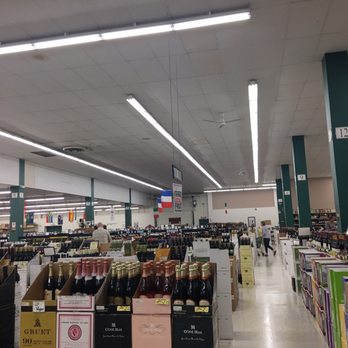 Viscount Wines & Liquor - Hundreds of bottles of wine - Beer, Wine & Spirits Near Me - Wappingers Falls, New York