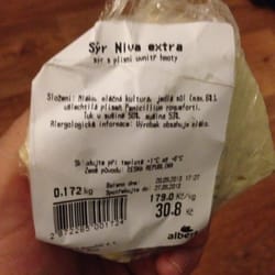 Albert Hypermarket - Tento sýr si nekupujte. Z Nivou ma společné jenom jméno.