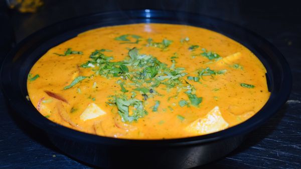 Bombay Curry & Pizzeria by null