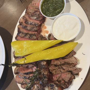 Il Cervo - Florentine steak - Cocktail Bars Near Me - Milwaukee, Wisconsin