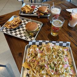 OG Smashburger Pork Tenderloin AF Sin Nombre Nachos