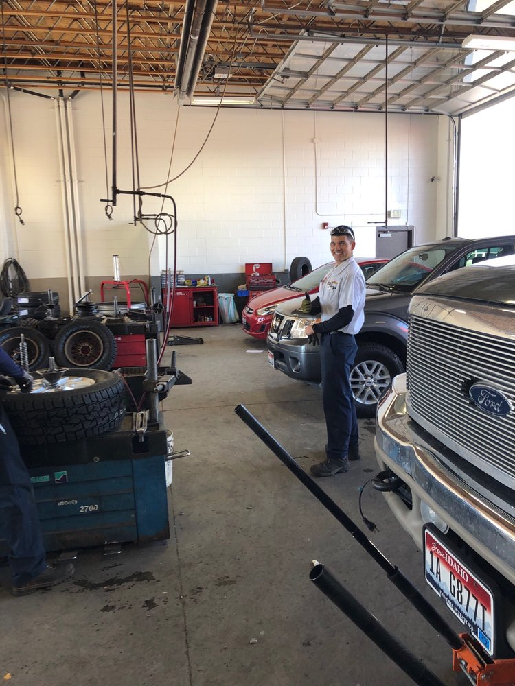 LES SCHWAB TIRE CENTER Updated September 2024 40 Reviews 6017 W Fairview Ave, Boise, Idaho